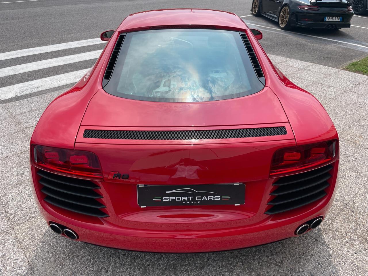 Audi R8 4.2 V8 Cambio MANUALE