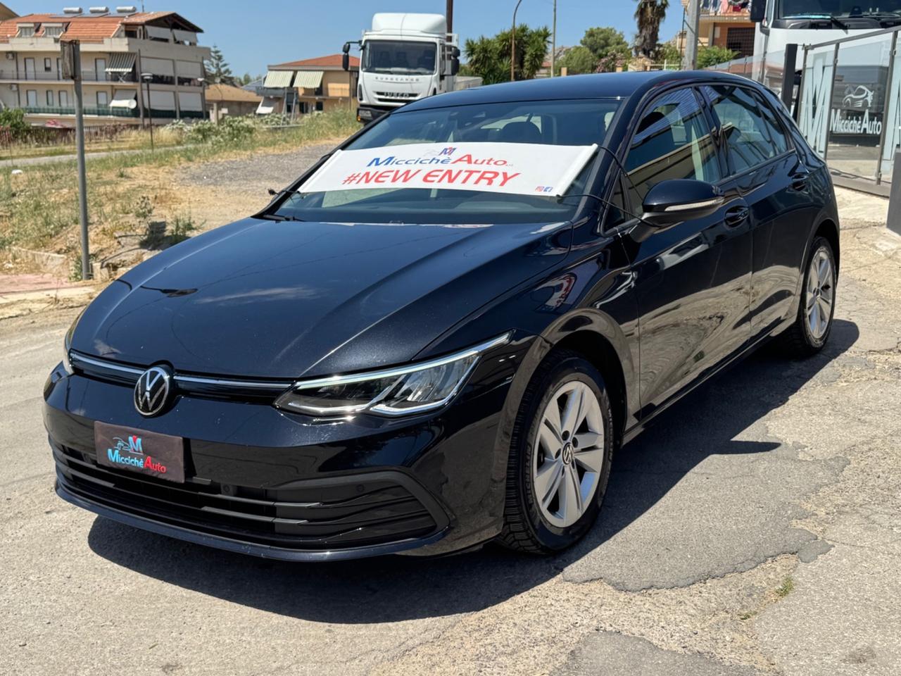 VOLKSWAGEN GOLF 8 2.0 TDI 115 CV DSG FULL NEO PATENTATI