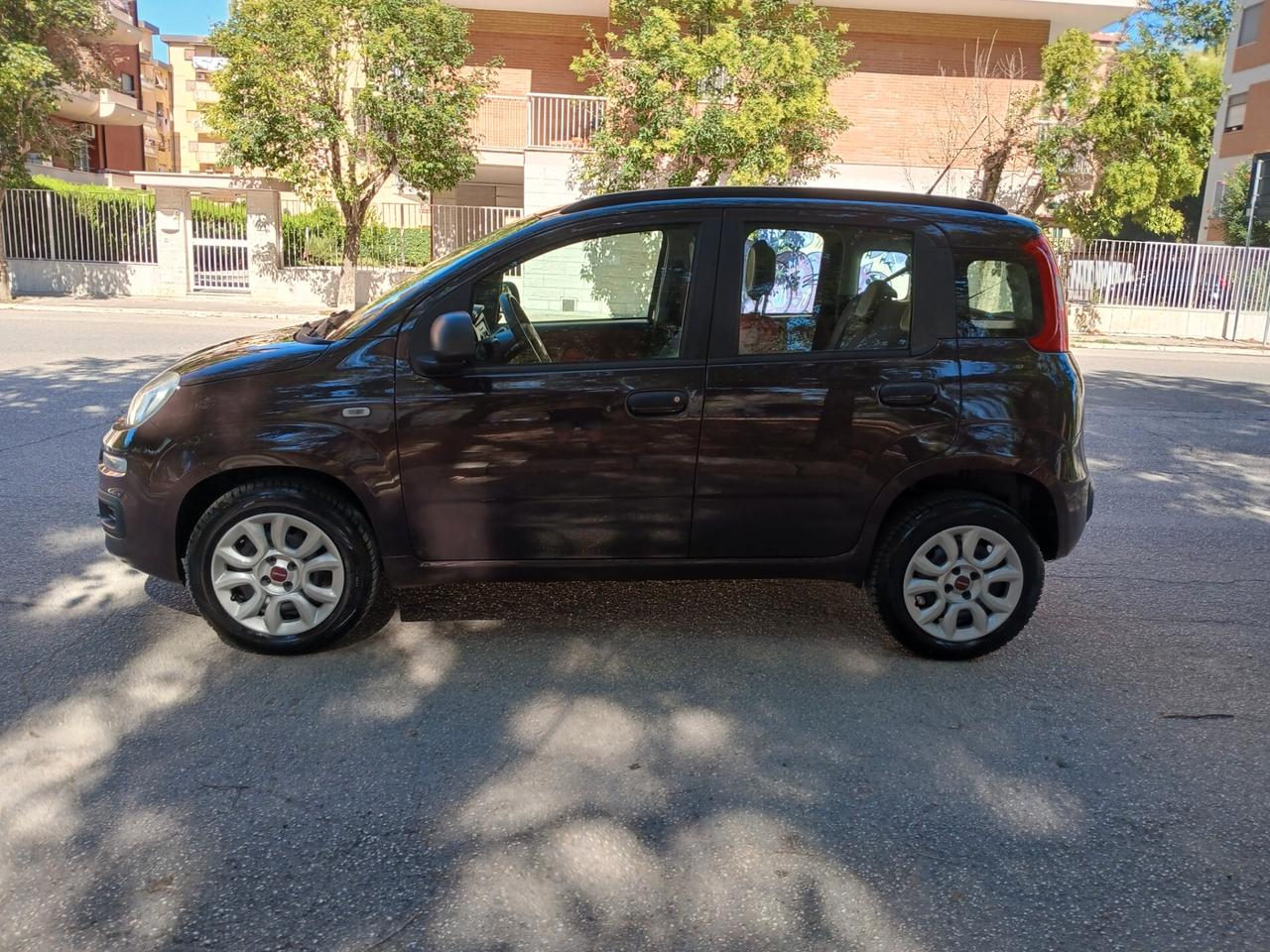 Fiat Panda 0.9 TwinAir Turbo Natural Power Lounge