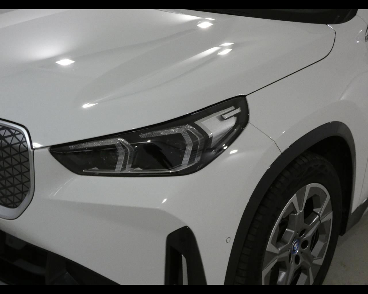 BMW iX1 (U11) - iX1 eDrive 20 xLine