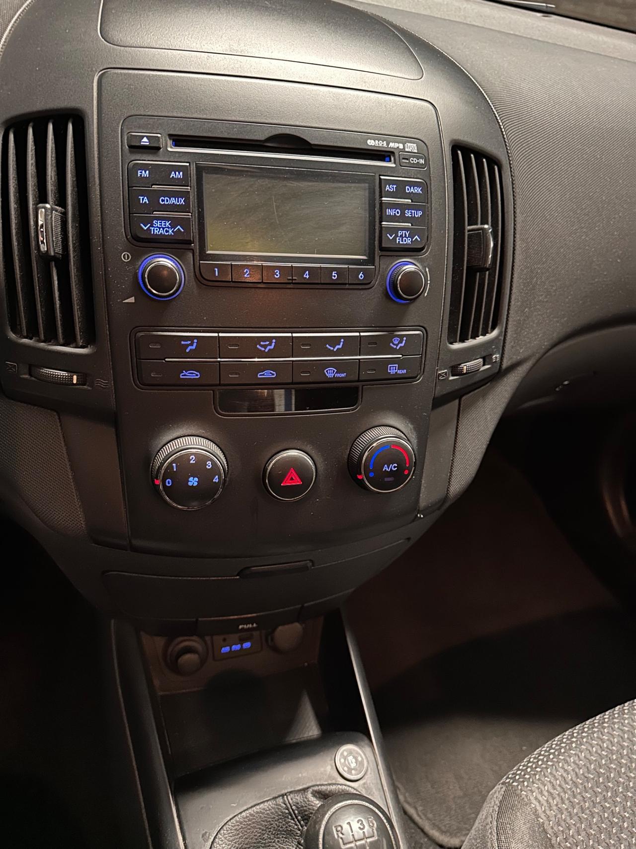 Hyundai i30 1.4 16V 109CV 5p. BlueDrive GPL 2009
