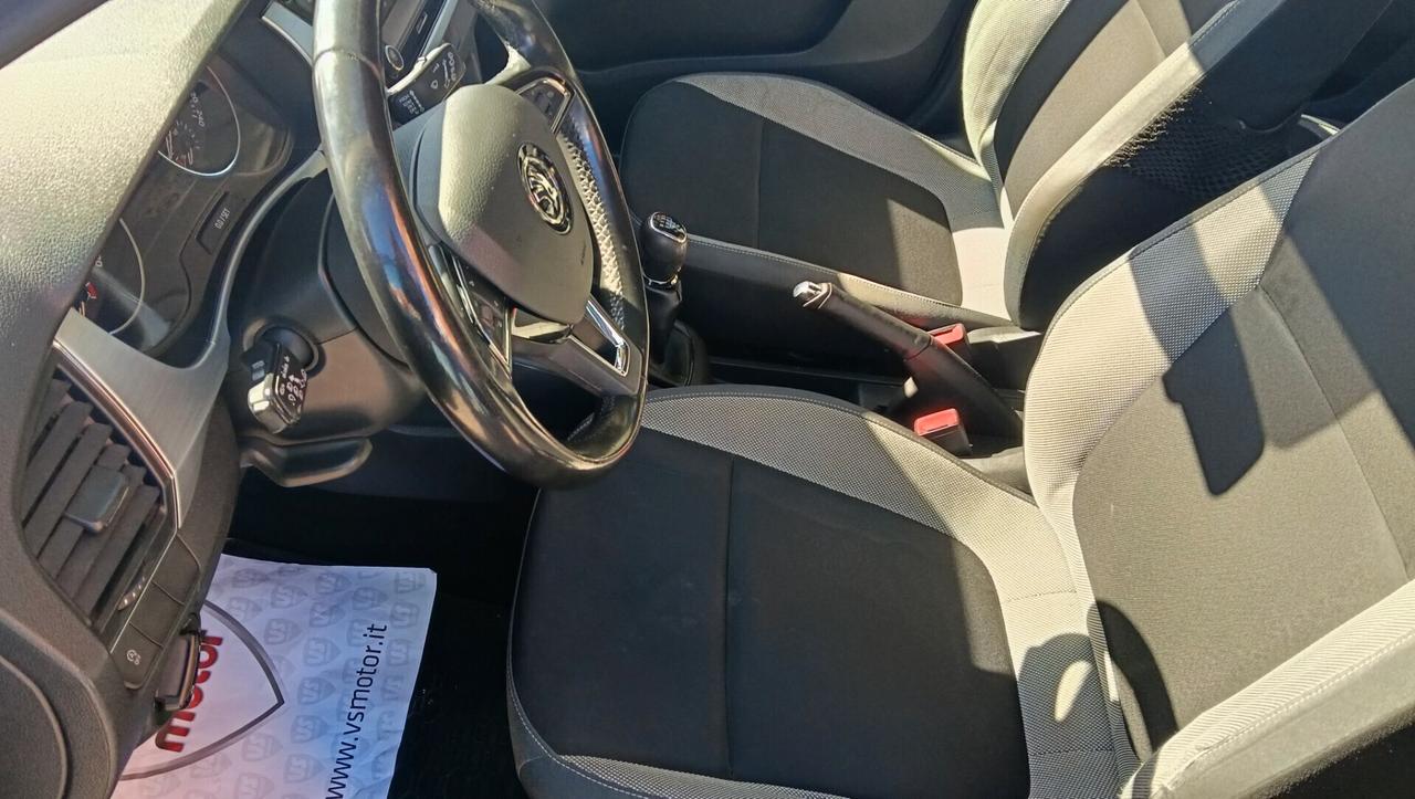 SKODA FABIA 1.2 BENZ-GARANZIA FULL