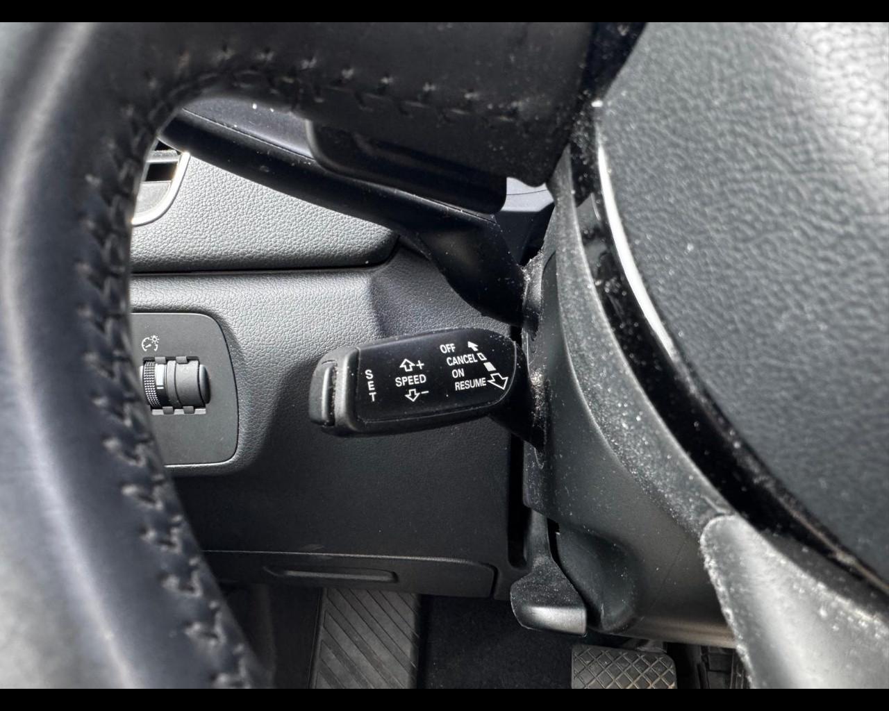 AUDI Q3 2.0TDI S-TRONIC QUATTRO BUSINESS 140CV