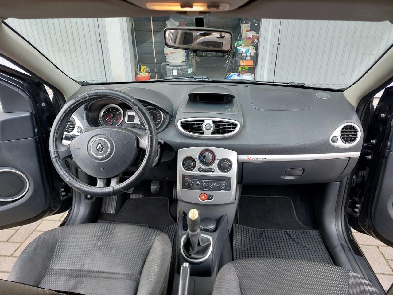 Renault Clio 1.2 16V 5 porte Le Iene