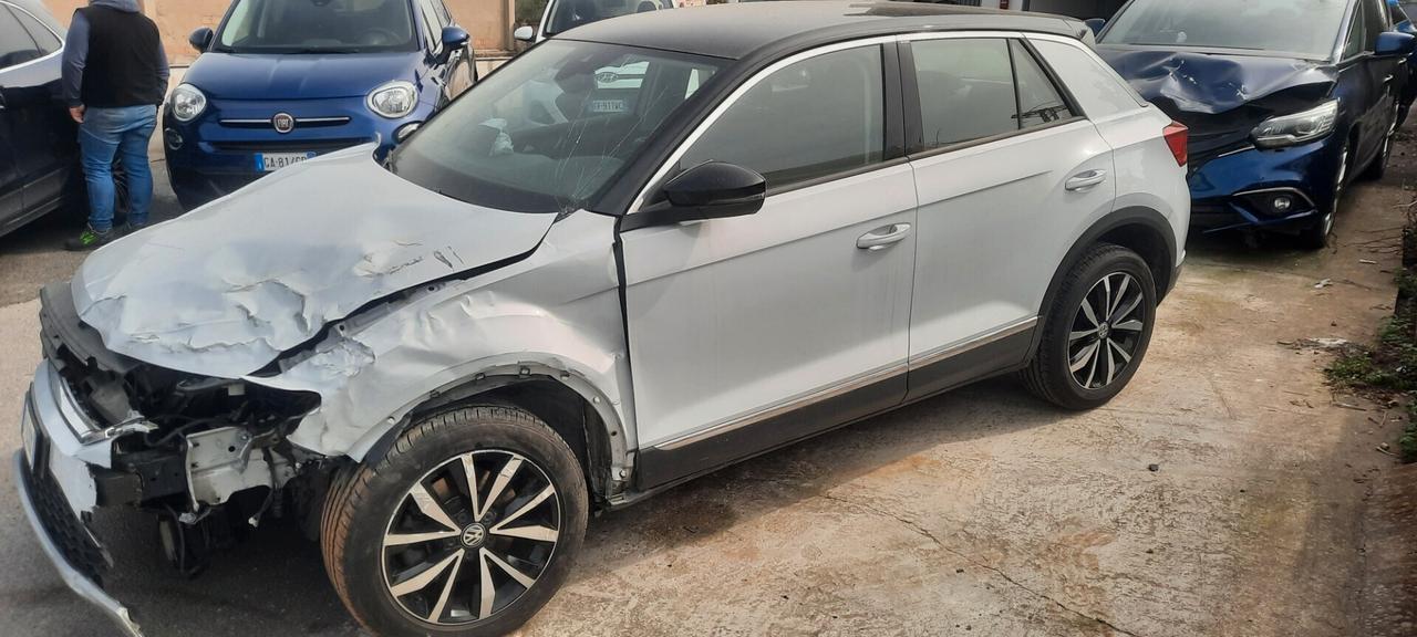 Volkswagen T-Roc cc15 150cv benzina anno 2018