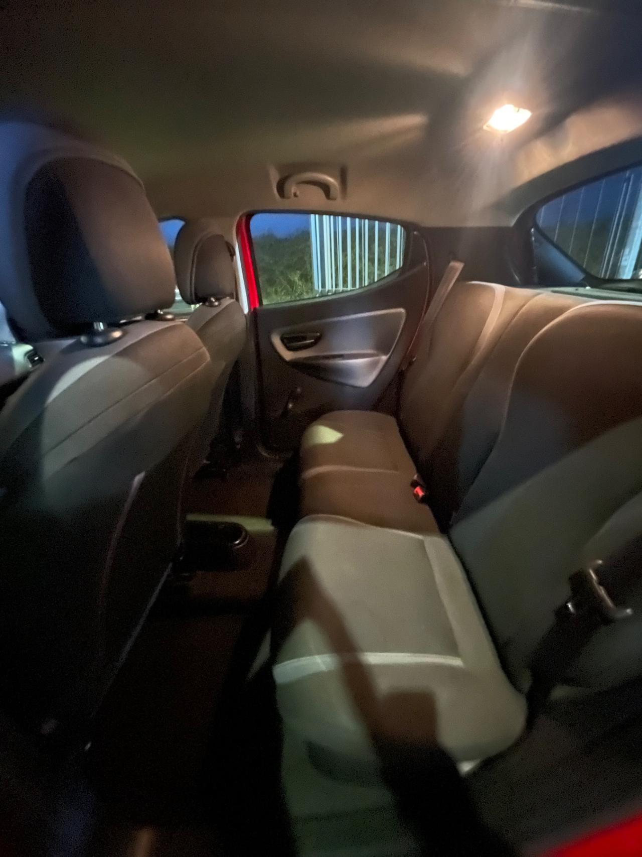 Lancia Ypsilon Platinum