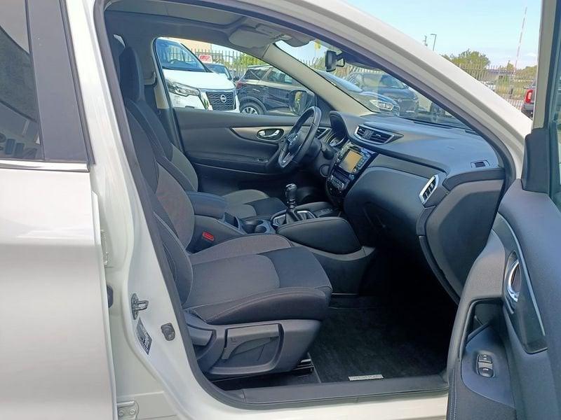 Nissan Qashqai 1.2 dig-t N-Connecta 115cv 1.2 DIG-T 115cv N-Connecta 2WD