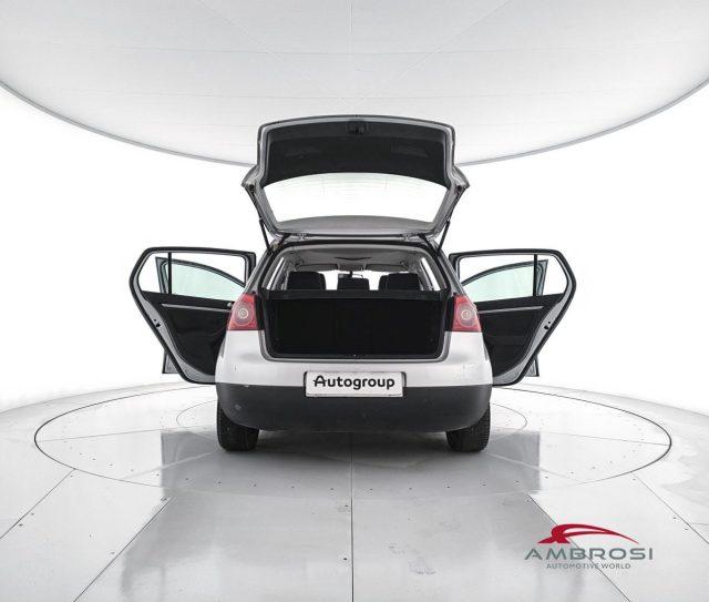 VOLKSWAGEN Golf 2.0 TDI DPF 5p. Sportline - PER OPERATORI DEL SETT