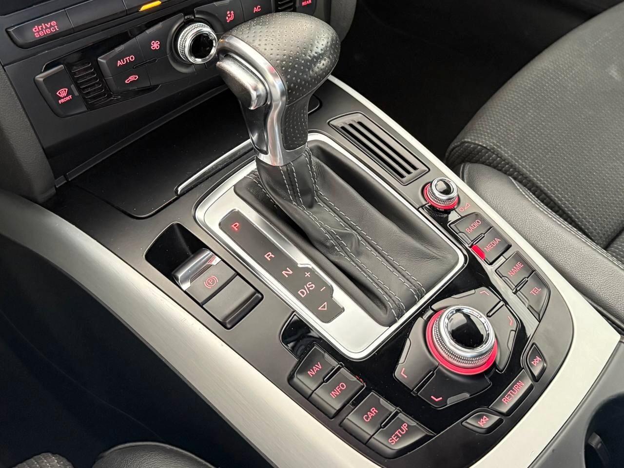 AUDI A4 AVANT 2.0 TDI 143CV AUTOMATIK MOD. S-LINE