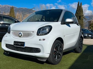 Smart ForTwo 1000 62 kW coupé passion/AUTOMATIK/TETTO PANORAMICO