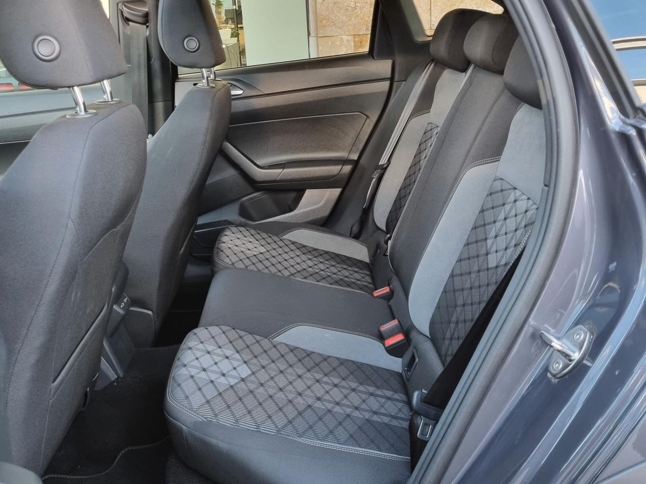Volkswagen Taigo 1.0 TSI 115 CV R-Line