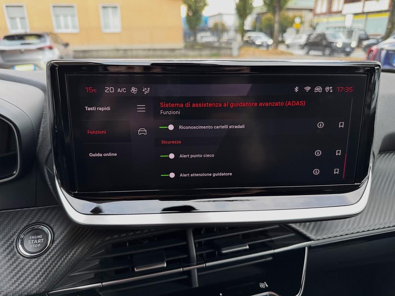 Peugeot 2008 Allure + Camera Pack PREZZO VERO