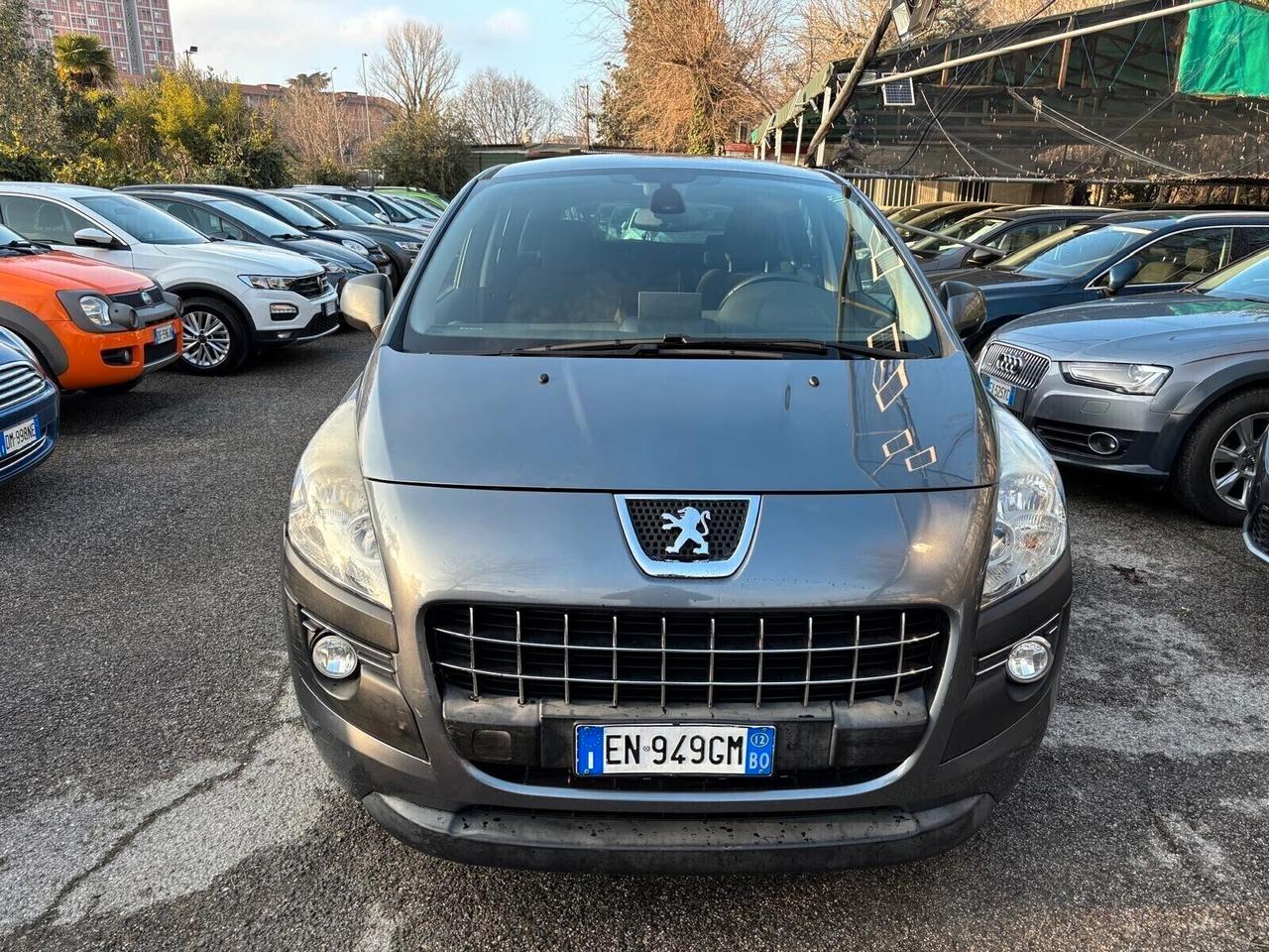 Peugeot 3008 2.0 HDi 150CV Business