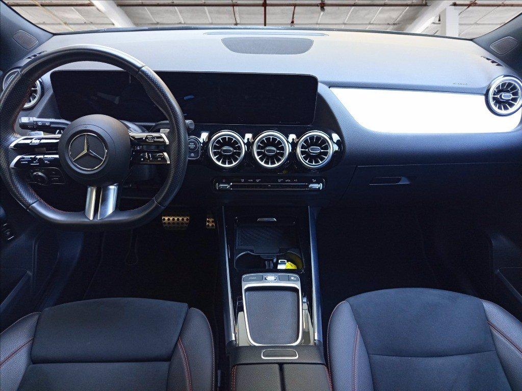 MERCEDES GLA 200 d Executive auto del 2024