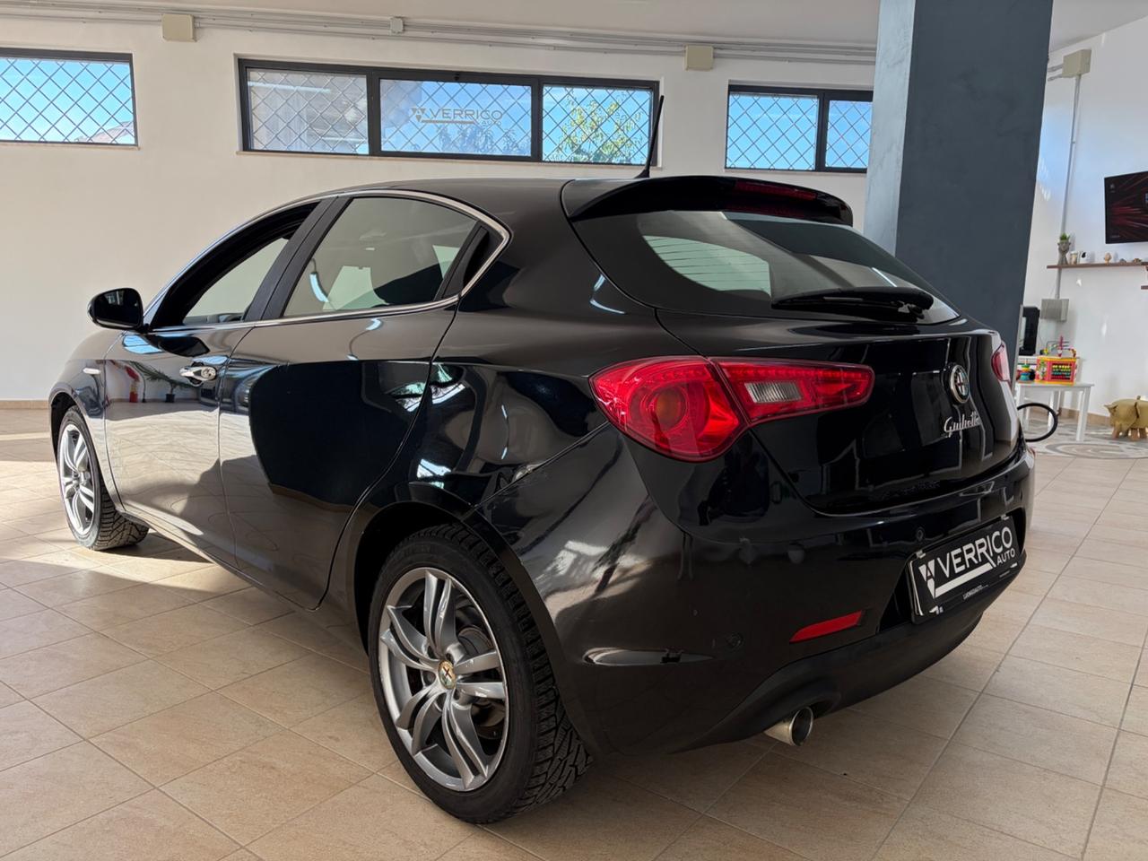 Alfa Romeo Giulietta 1.6 JTDm-2 105 CV Exclusive