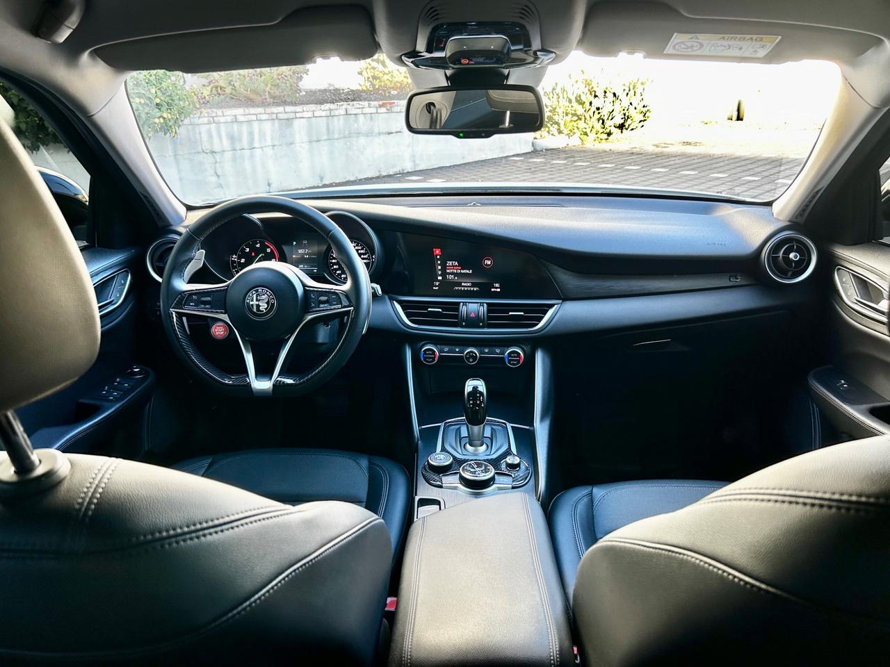 Alfa Romeo Giulia 2.2 D q2 VELOCE 180 CV AT8