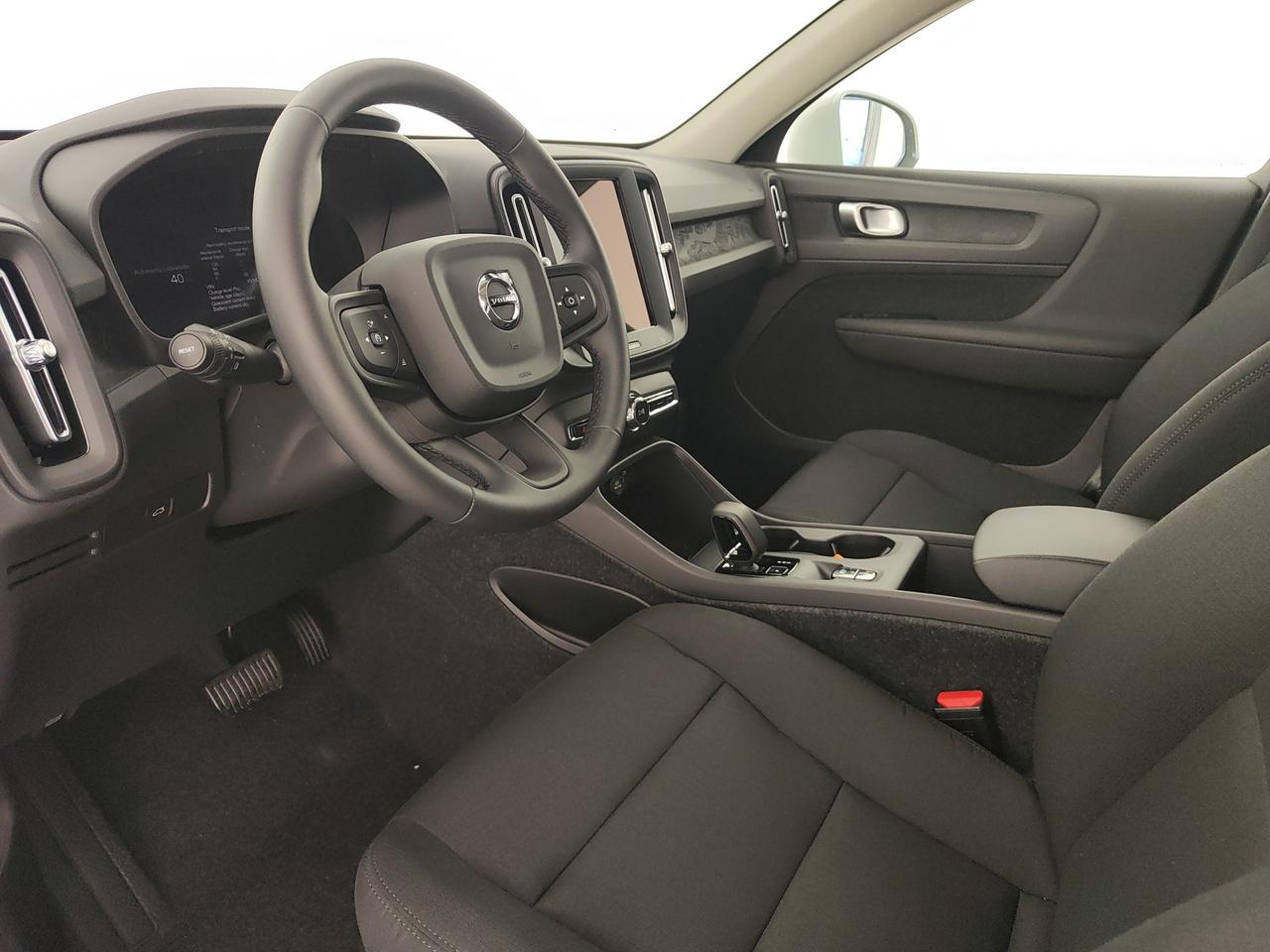 VOLVO XC40 2.0 b3 Essential auto
