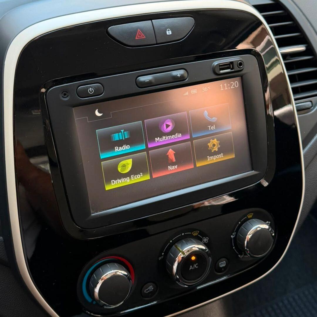 Renault Captur dCi - 90 CV