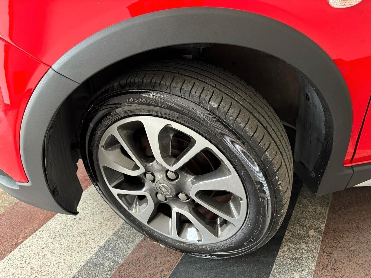 Opel Karl Rocks 1.0 73 CV