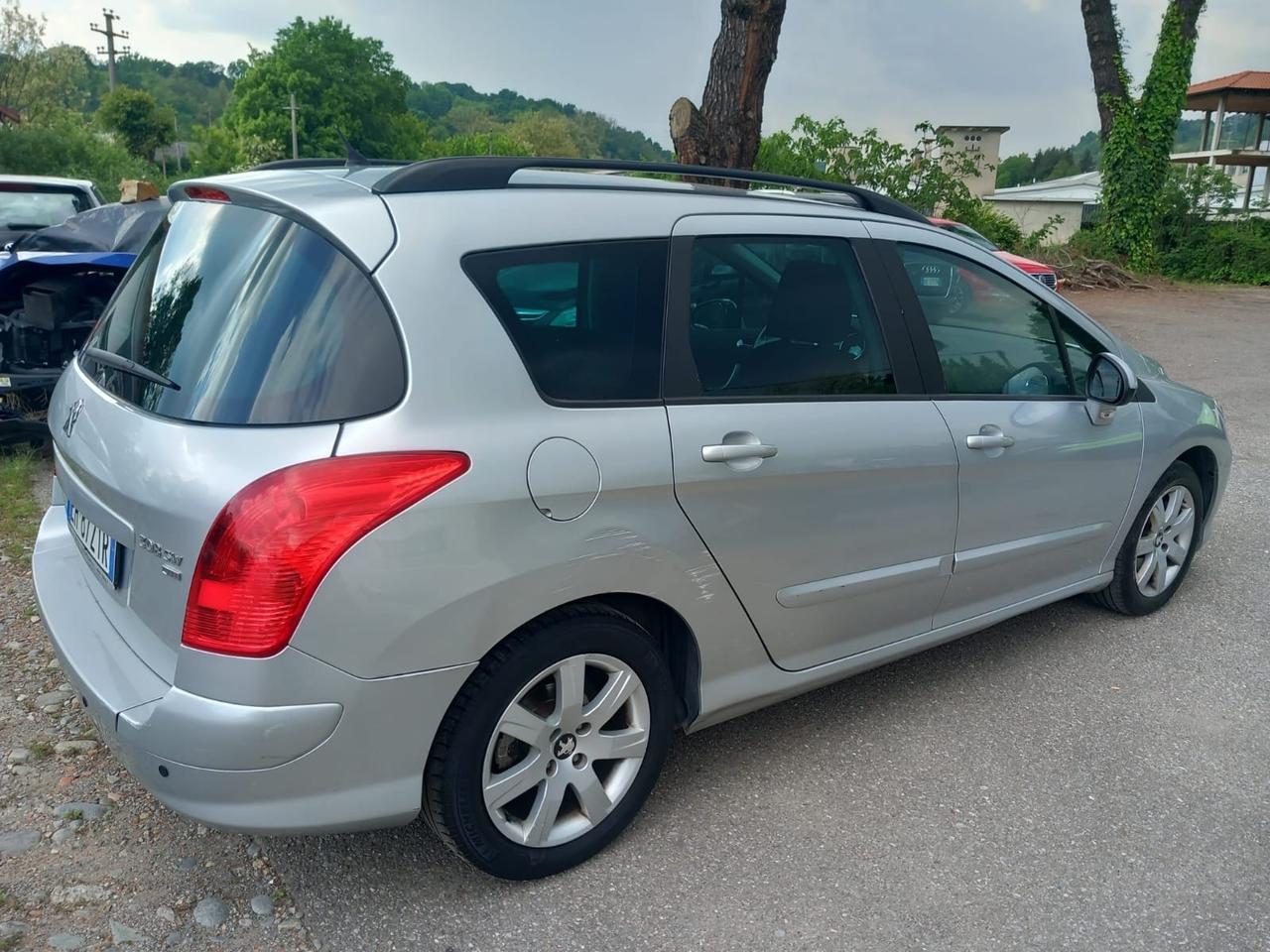 Peugeot 308 1.6 8V e-HDi 112CV Stop&Start SW Access
