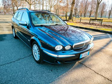 Jaguar X-Type 2.2D cat Wagon Executive