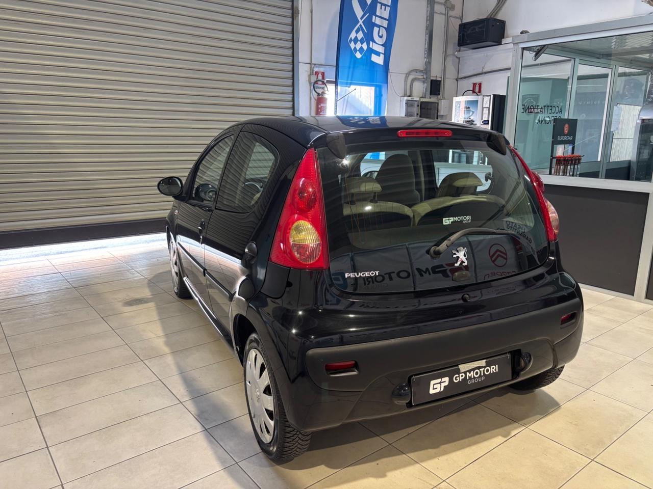 Peugeot 107 1.0 68CV 5p. Sweet Years