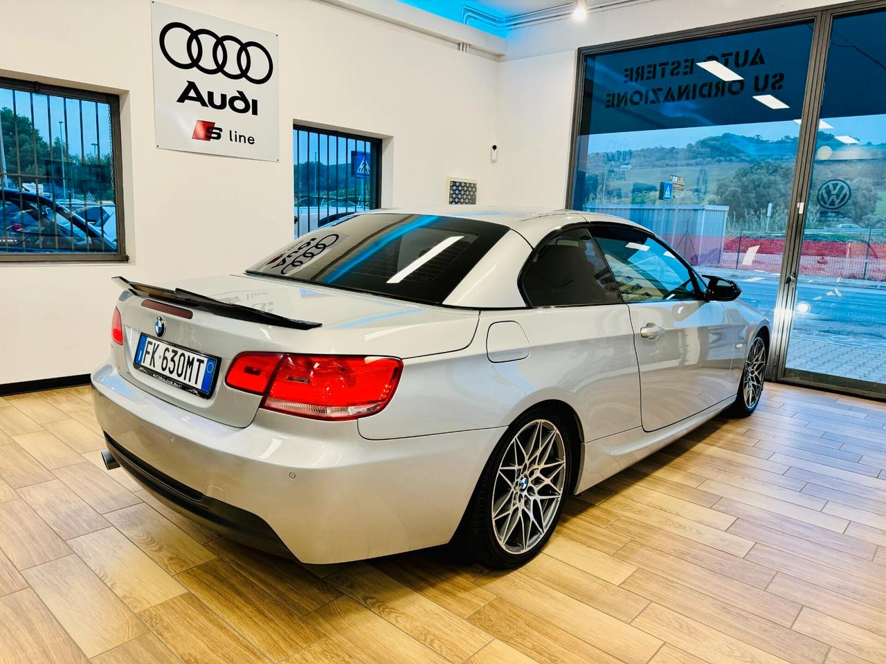 BMW 320d Cabrio M-Sport PERFORMANCE / Navi PRO / Xenon