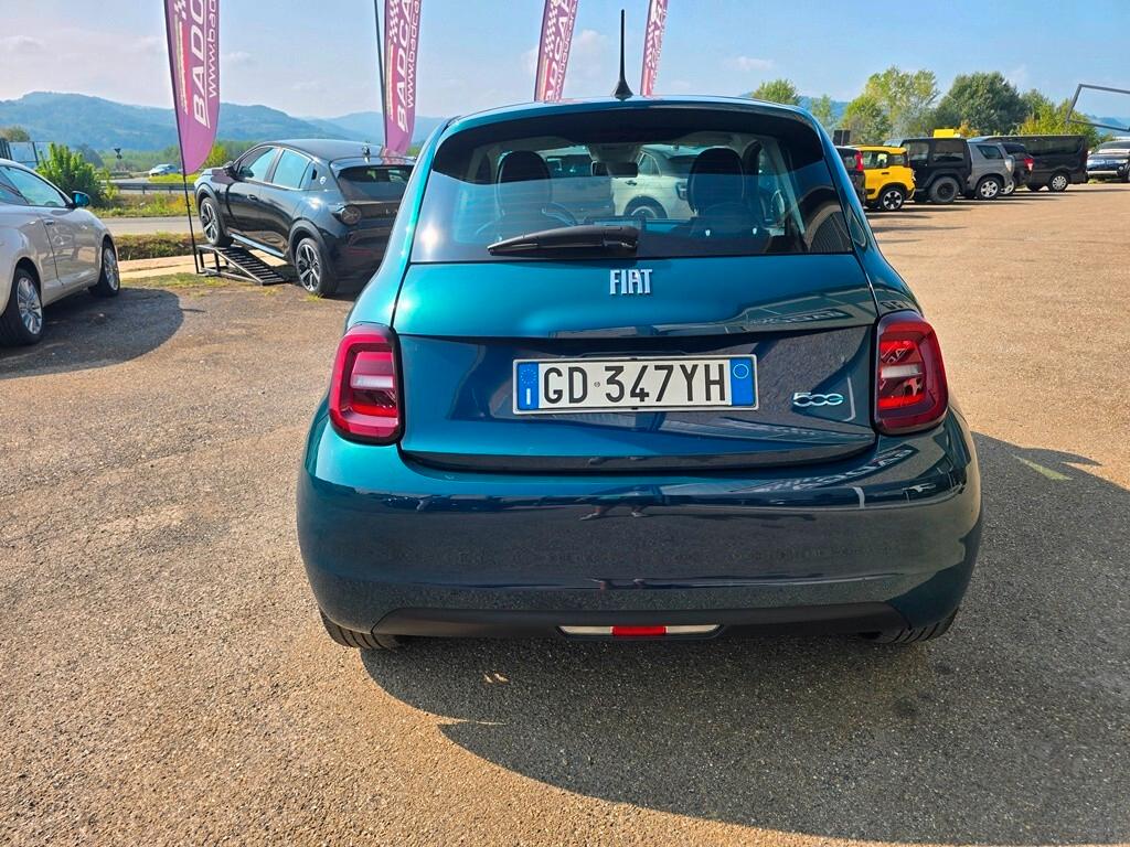 Fiat 500 500e BUSINNES OPEN EDITION 42 kWh