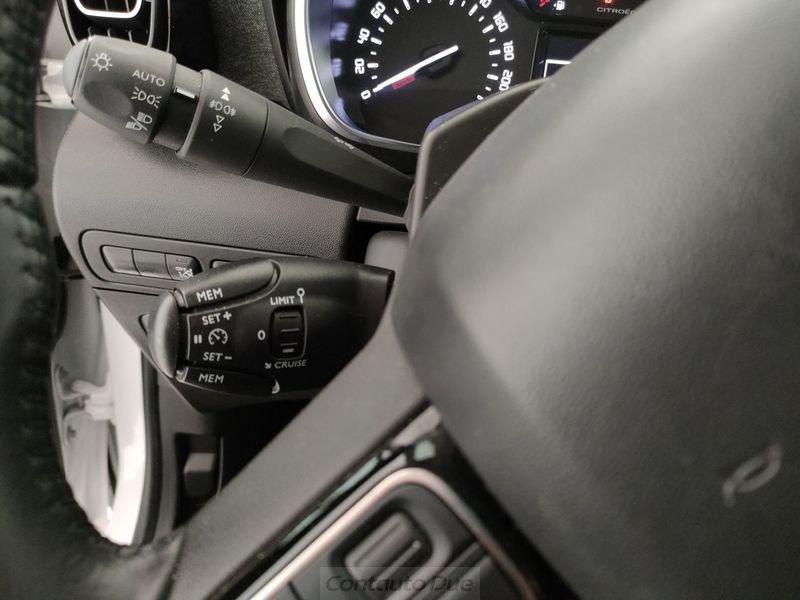 Citroën C3 Aircross BlueHDi 110 S&S Shine Pack