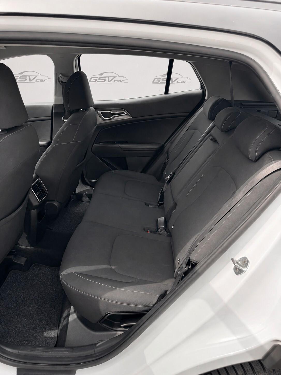 Kia Sportage 1.6 CRDi MHEV DCT Business
