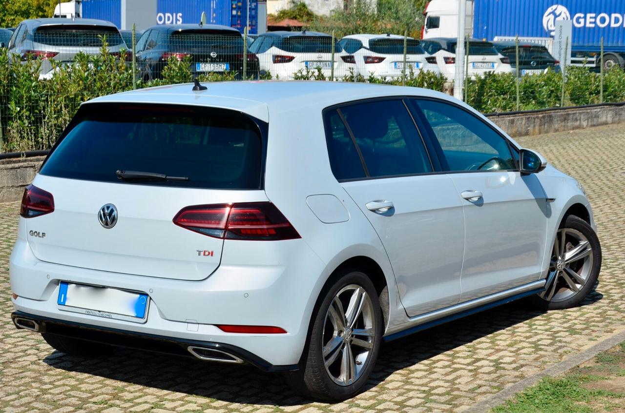 VOLKSWAGEN GOLF 5p 1.6 TDI R-LINE 115cv MANUALE, UNICOPROPRIETARIO, EURO 6B, UFF ITALIANA, FULL LED, APPLE ANDROID, PERMUTE