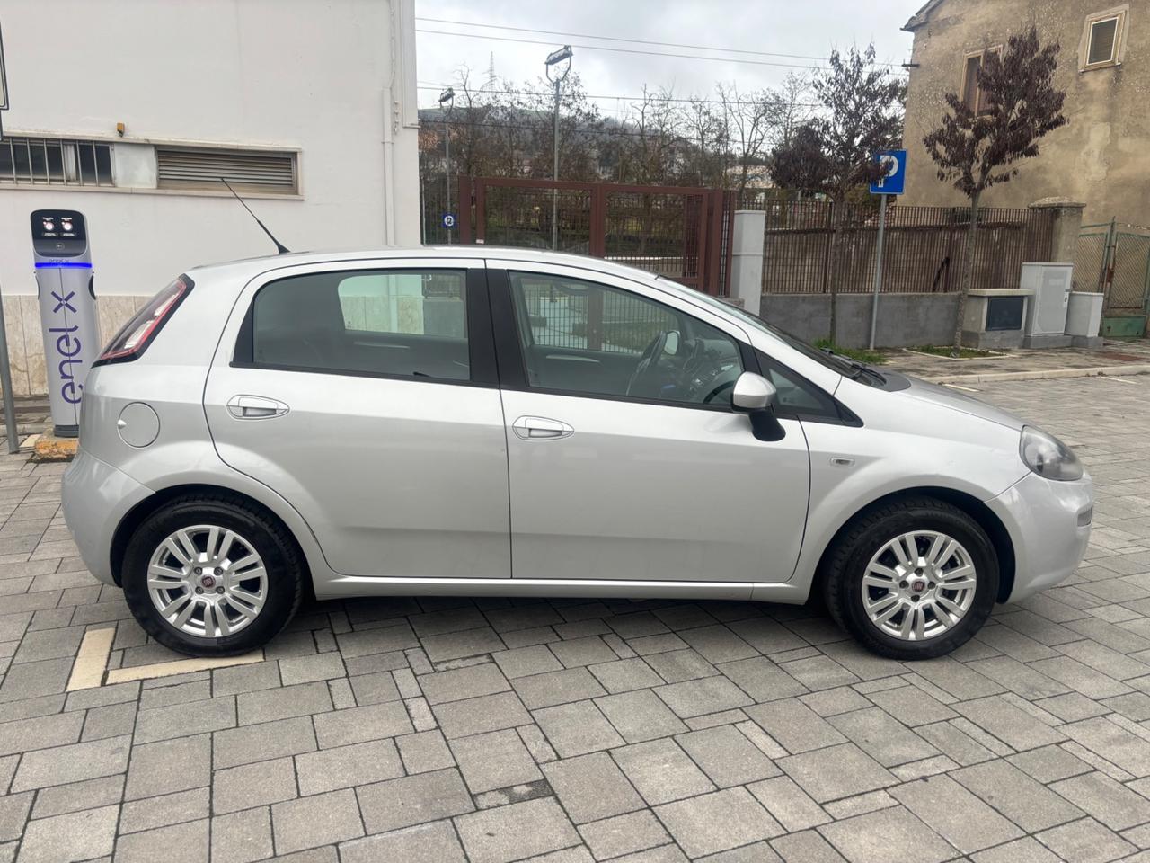 Fiat Punto 1.2 8V 5 porte Lounge