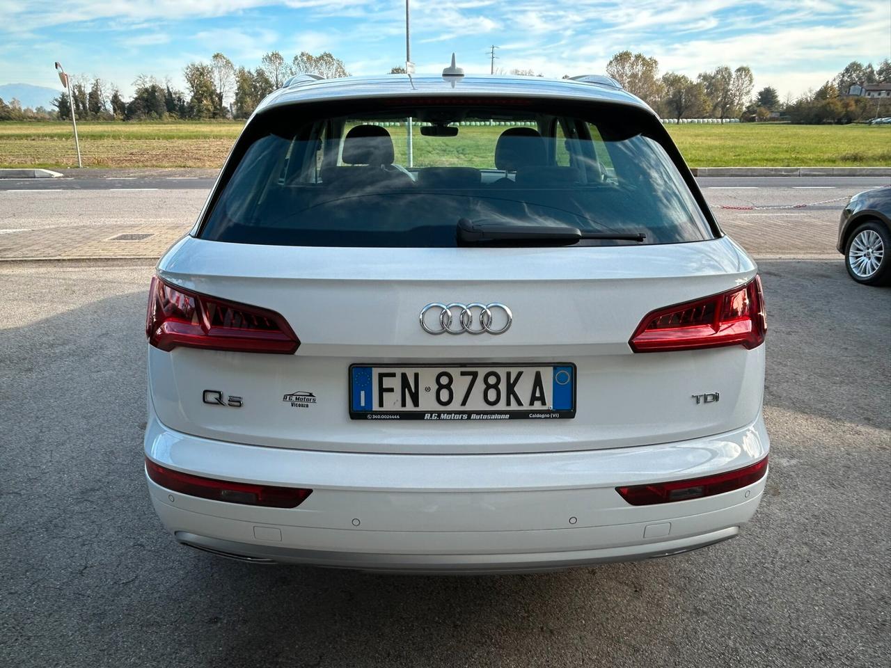 AUDI Q5 2.0 TDI 150CV Business - CAMBIO MANAULE