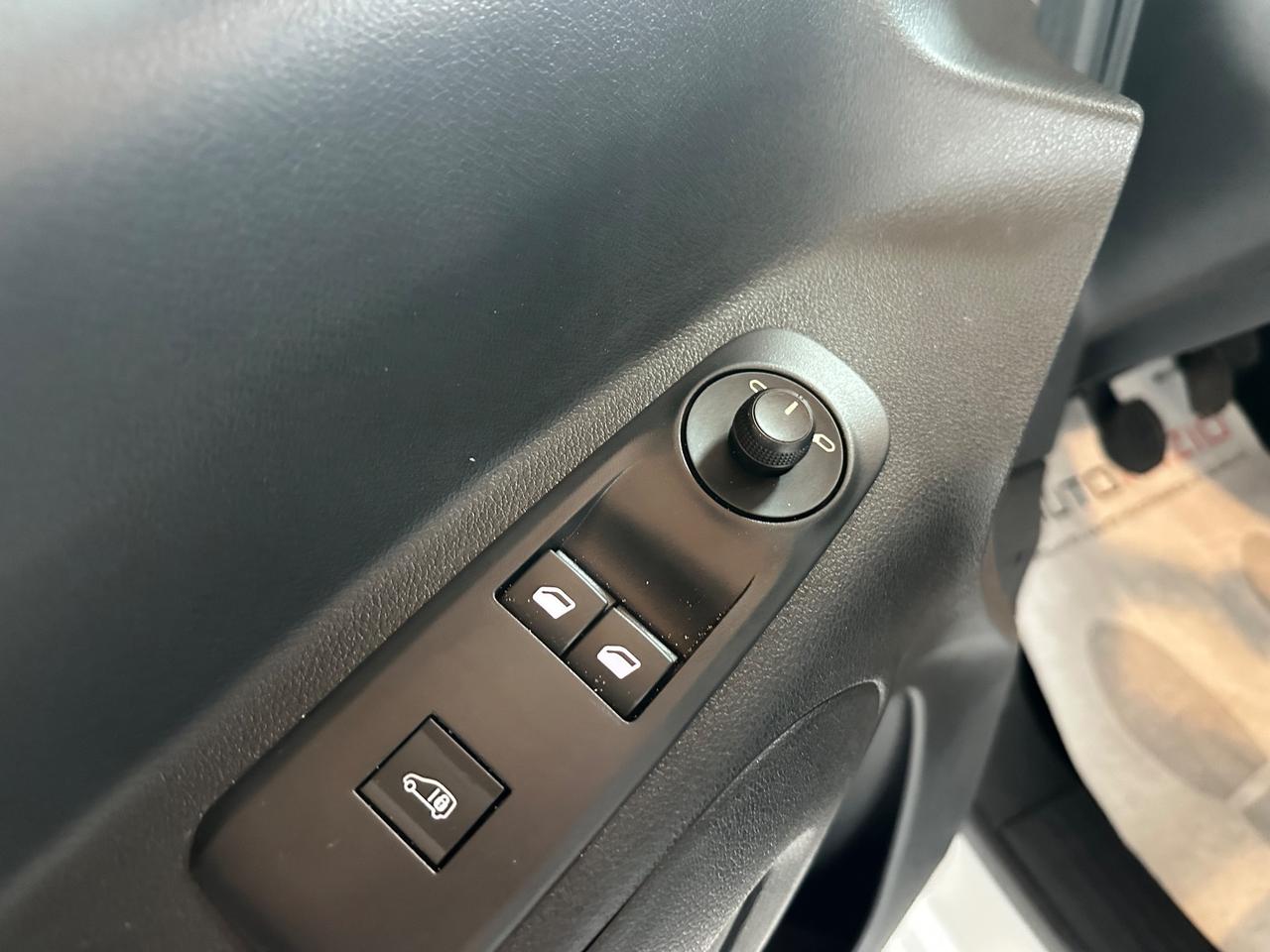 Opel Combo Cargo XL 1.5 Diesel 100CV PL 950kg Essentia