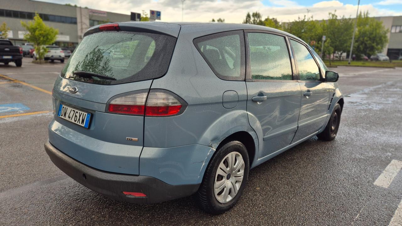 Ford S-Max S-Max+ 2.0 TDCi 140cv *7POSTI*