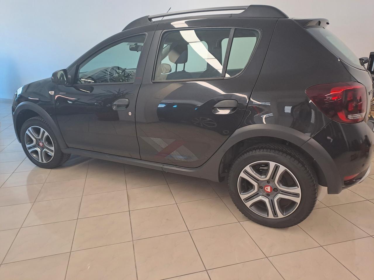 Dacia Sandero 0.9 TCe 12V TurboGPL 90CV Start&Stop Essential