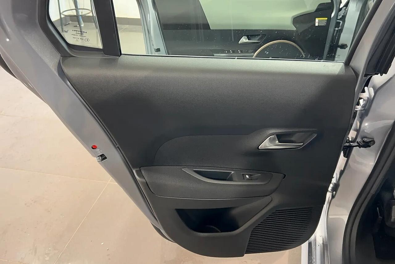 Lancia Ypsilon Hybrid e-DCT KM0