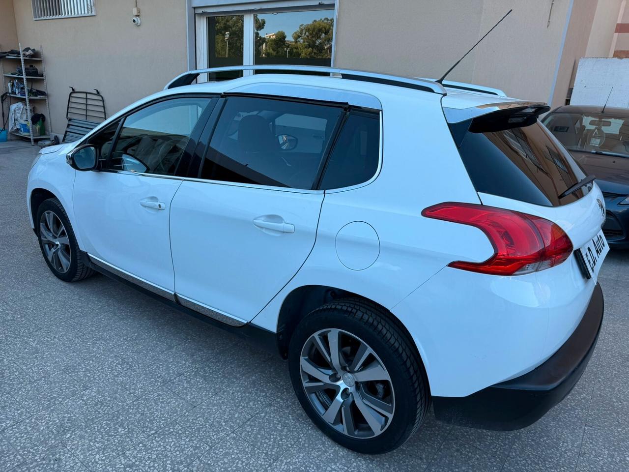 Peugeot 2008 1.6 Diesel Tetto panoramico