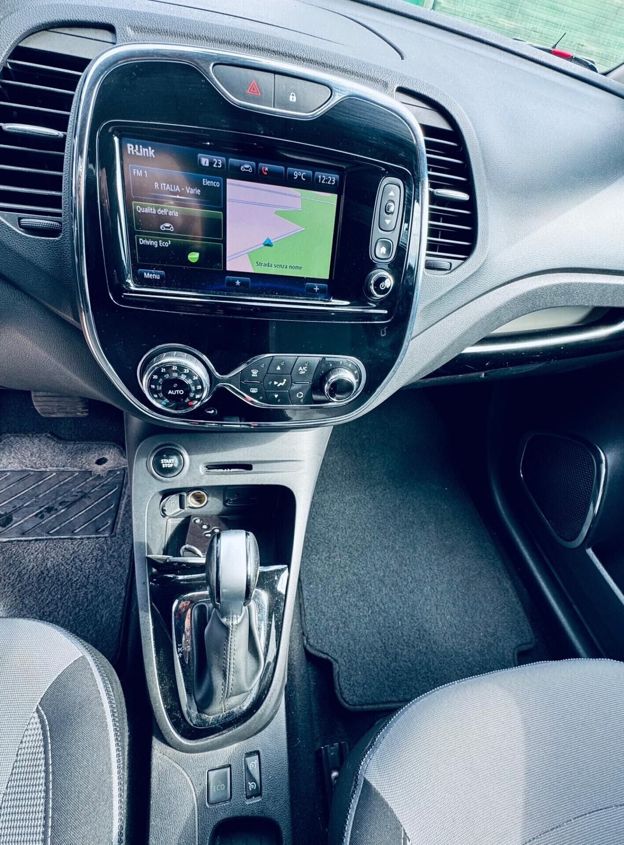 Renault Captur TCe 120 CV Automatica ok Neopatentati