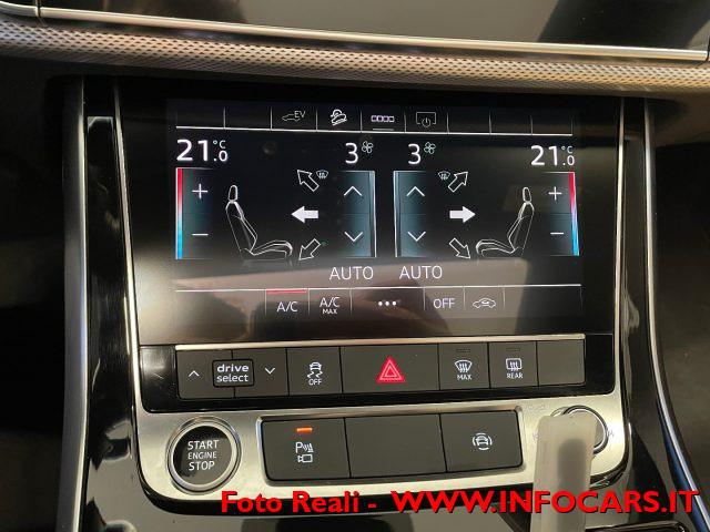 AUDI Q7 55TFSI e Hybrid PHEV 4X4 tiptronic Business PROMO