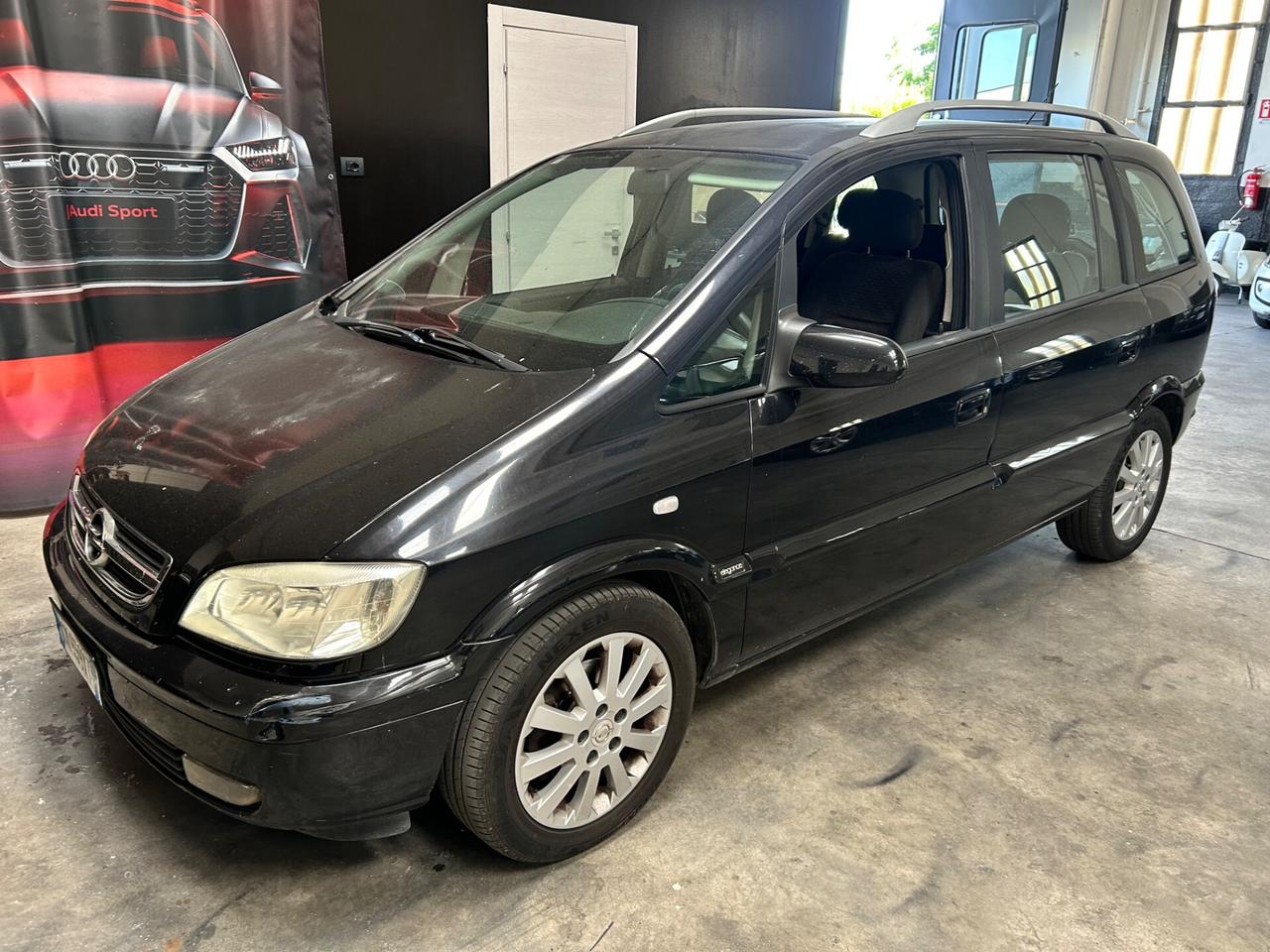 Opel Zafira 2000 cdi 101 cv 7 posti GANCIO TRAINO