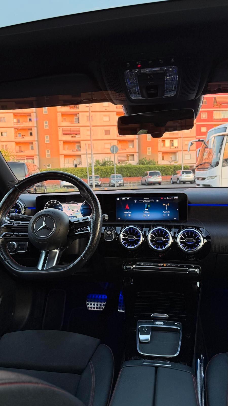 Mercedes-benz A 250 E Phev AMG Line Advanced Plus Automatic