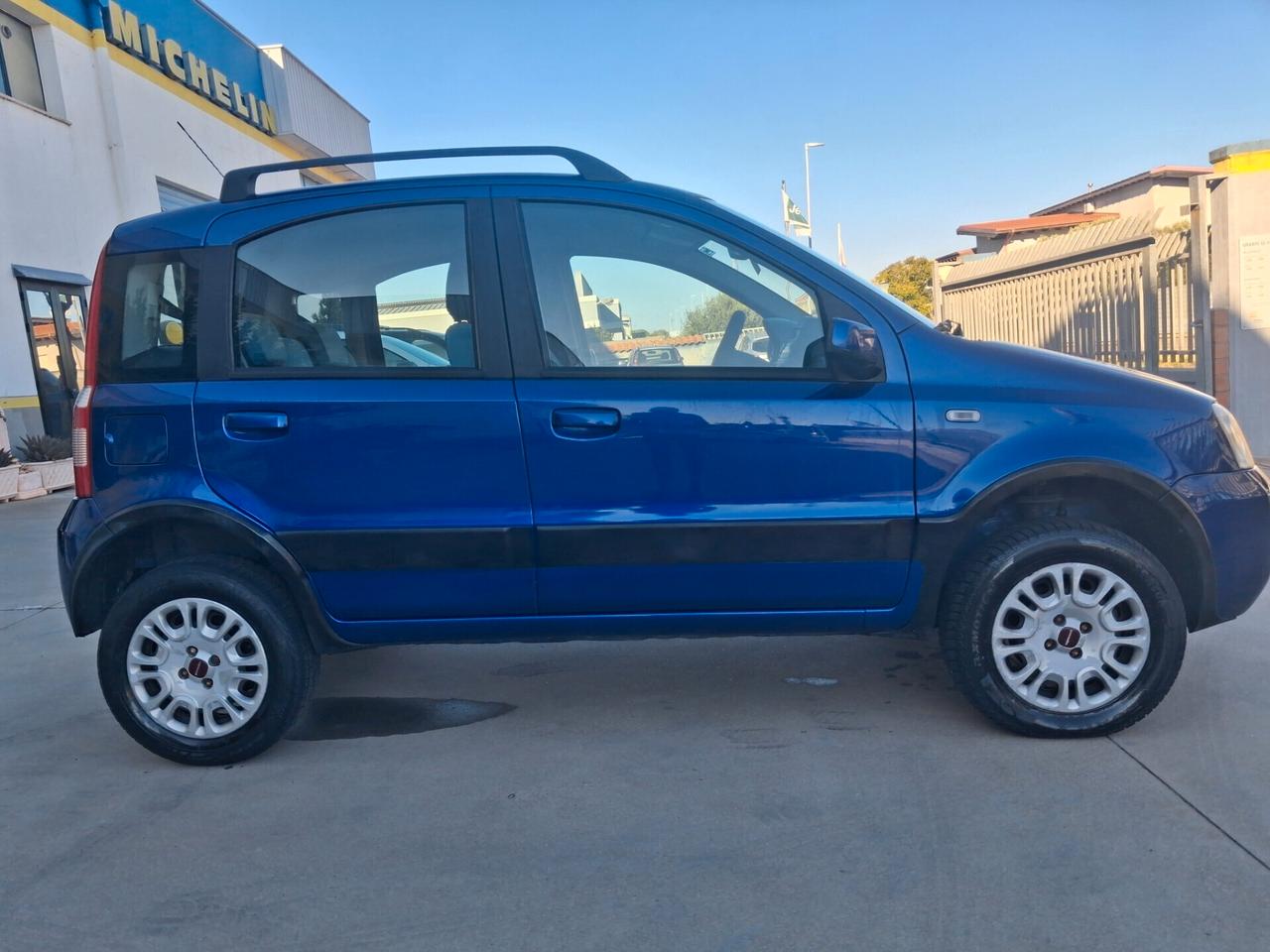 FIAT Panda 4x4 1.300 MultiJet 75cv Km154.200