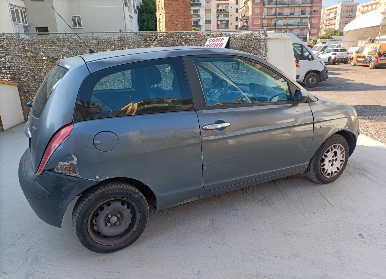 Lancia Ypsilon 1.3 Multijet FERMO AMMINISTRATIVO ZAMPOGNAUTO