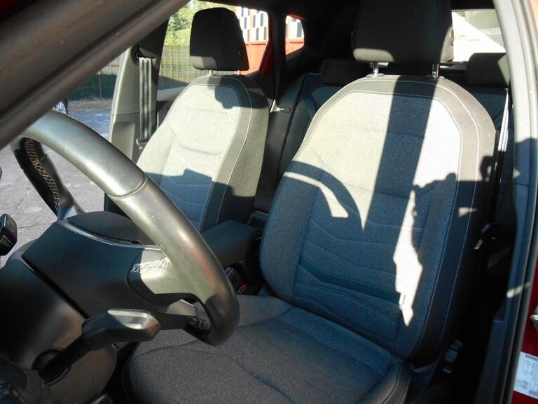 Seat Arona 1.0 TGI FR CON SOLI KM 21400 NEOPATENTATI