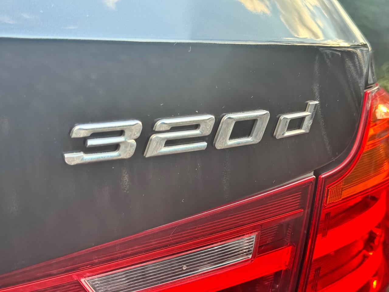 Bmw 320d Gran Turismo Luxury GT 2.0 184cv E6 2014
