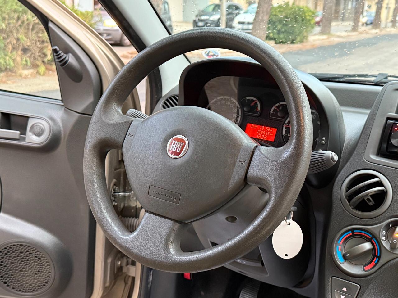 Fiat Panda 1.3 MJT 75CV Dynamic UNICOPROPR - 2011