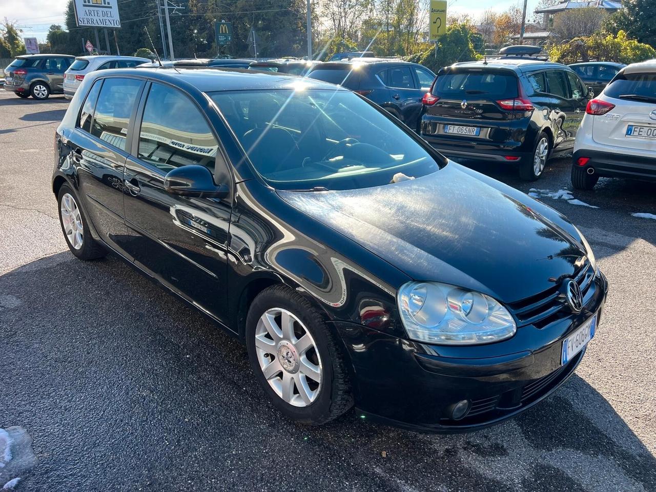 Volkswagen Golf 1.6 16V FSI 5p. Comfortline