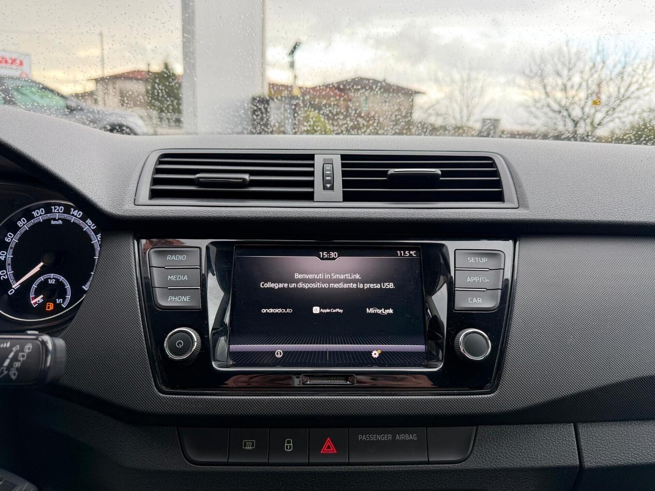 Skoda Fabia 1.0 benzina Neopatentati