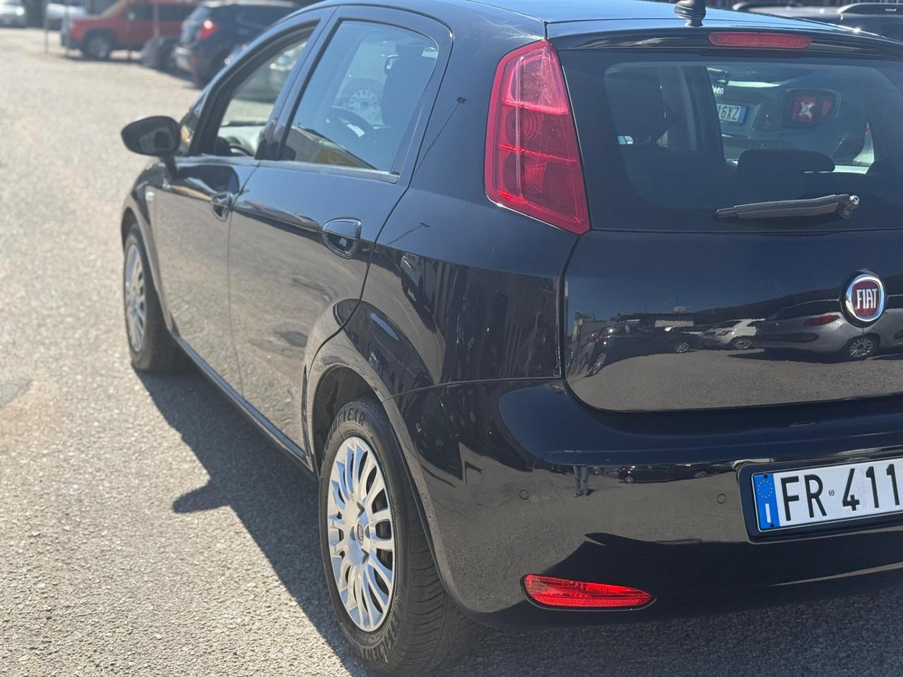 Fiat Punto 1.3 MJT II S&S 95 CV 5 porte Street